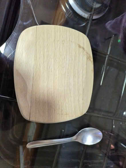 Photo of free Small wooden chopping board (Chatham ME5) #2