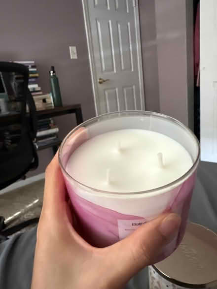 Photo of free B&BW “Pink Apple Punch” Candle (Freehold Township) #2