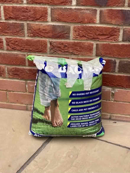 Photo of free MO bacter lawn fertiliser and moss killer. (Kempston MK42) #1