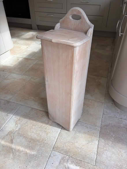 Photo of free Wooden panier box (UpperHale GU9) #1