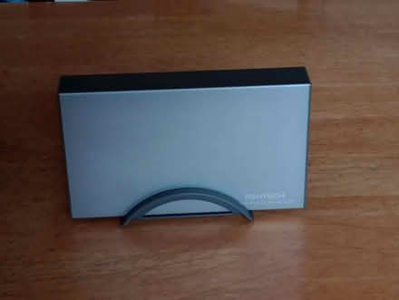 Photo of free 3.5" hard drive enclosure (Lower Walkley S6) #1