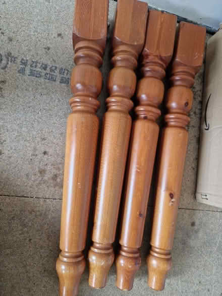 Photo of free Extendable table (Gunton NR32) #3