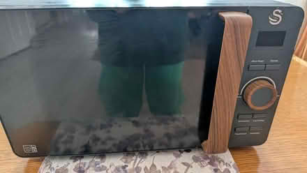 Photo of free Swan Microwave (RG24 Old Basing) #1