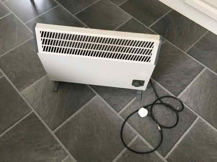 Photo of free Electric convection heater (Calne SN11) #1
