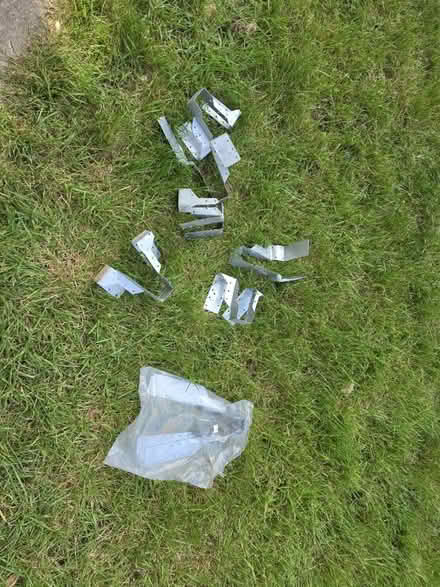 Photo of free Joist hangers (IG1) #2