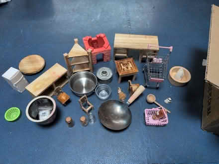 Photo of free Kids miniature kitchen (Stanwell Moor) #1