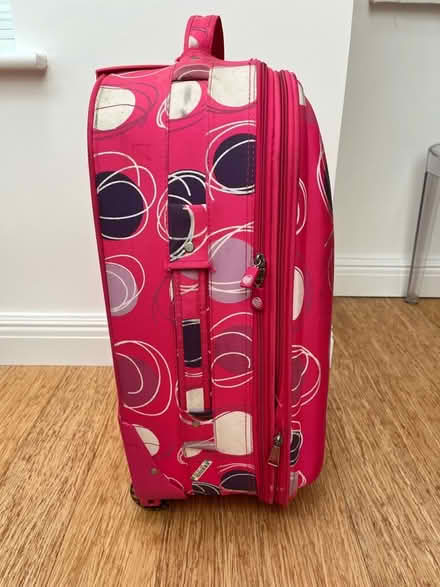 Photo of free Expandable Suitcase (Hook Heath GU21) #2