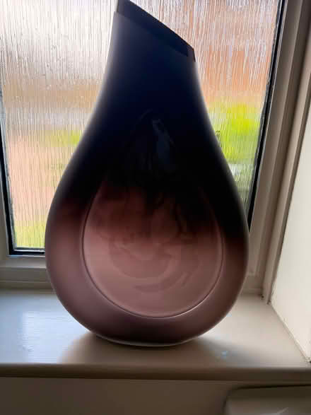 Photo of free Brown glass vase deco (Barnes SW13) #2