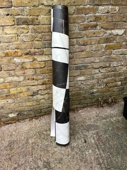 Photo of free Lino (High Wycombe HP12) #1