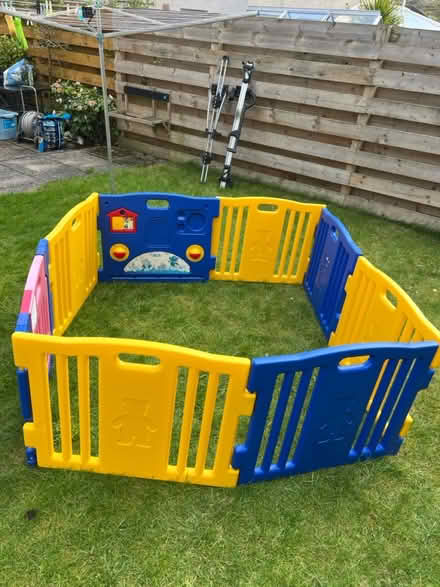 Photo of free Playpen (EH10 Fairmilehead) #2