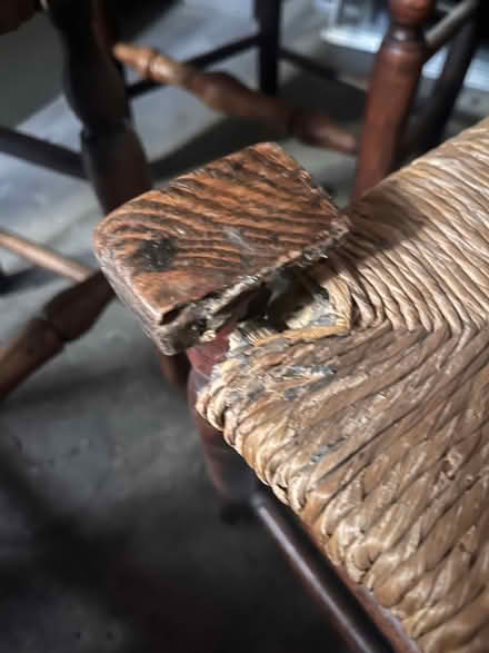 Photo of free 6 wicker dining chairs (W Wash park) #3