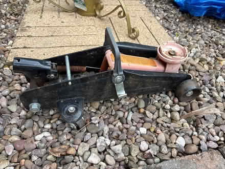 Photo of free Car jack (M23 Northern Moor) #2