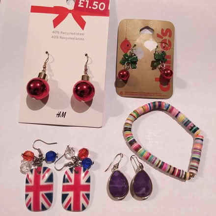 Photo of free Novelty Jewellery - New / Unused. (Stirling FK8) #1