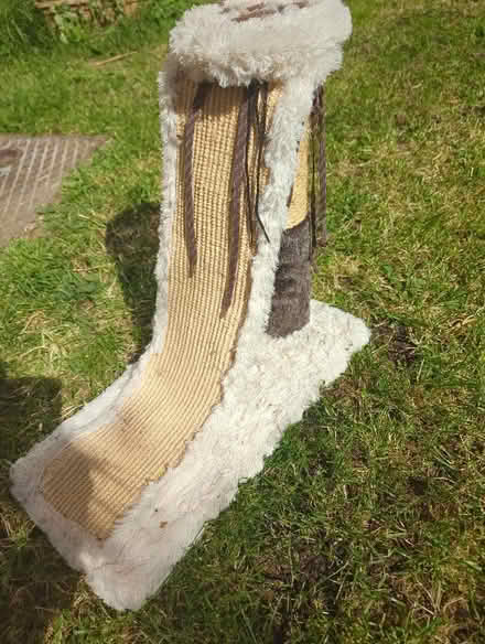 Photo of free Cat scratching post (Shippon OX13) #3
