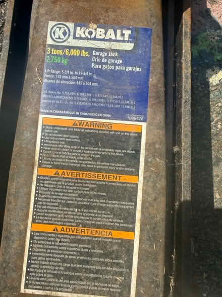 Photo of free 3 T/6k lbs/ 2750 kg Garage Jack (Acton, MA) #2