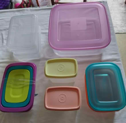 Photo of free 10 plastic food containers (Hereford HR4) #2