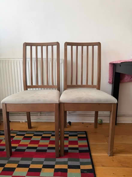 Photo of free 3/ 4 chairs (SW14) #1