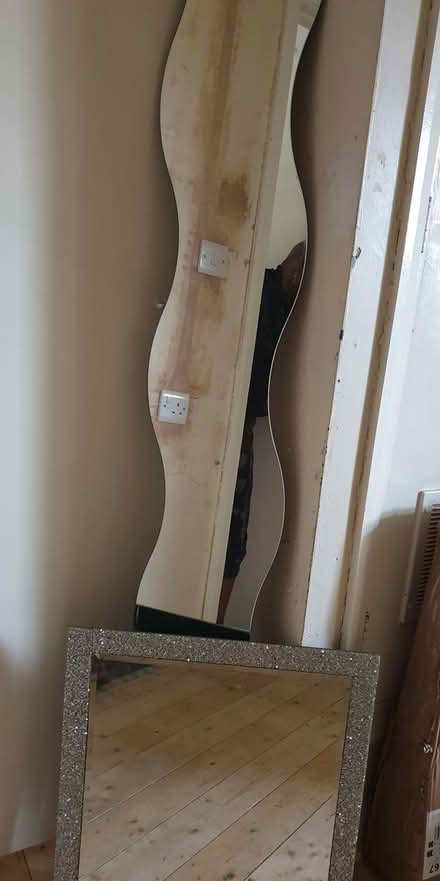 Photo of free Mirrors (HD8) #1