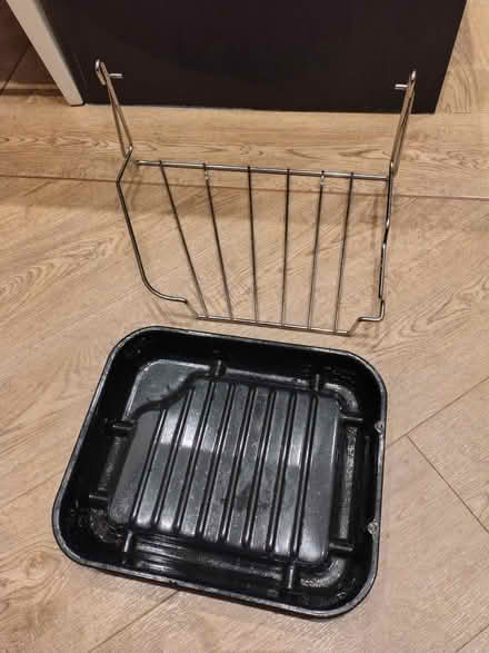 Photo of free Rangemaster oven handy rack (GU3) #3