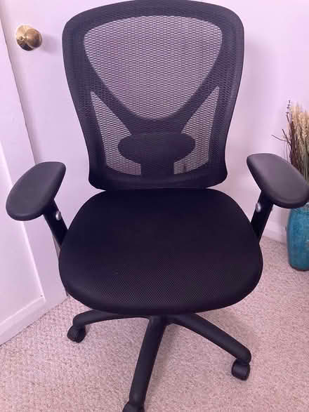 Photo of free Office chair (Cambridgeport, Central Square) #2