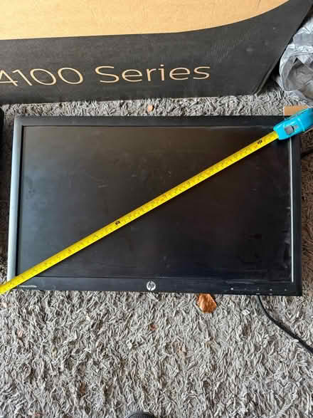 Photo of free Computer Monitors (Croydon) #2