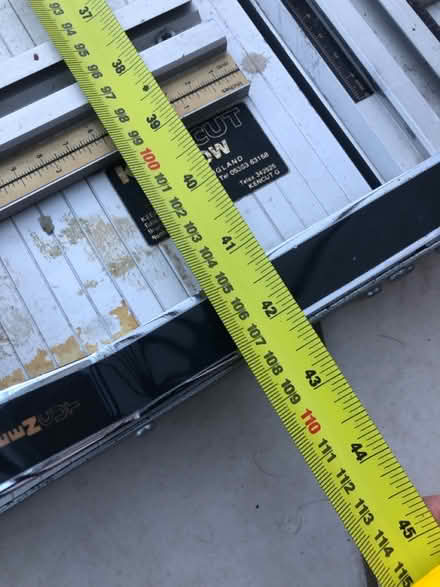 Photo of free Keencut 'Arrow' framing guillotine (High Green, S35) #4