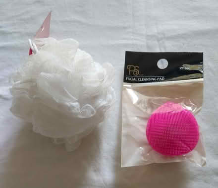 Photo of free Shower items (Hereford HR4) #1