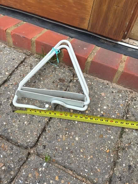 Photo of free Book ends, Clip on (CR2) #1