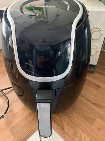 Photo of free Air Fryer (ME9) #2