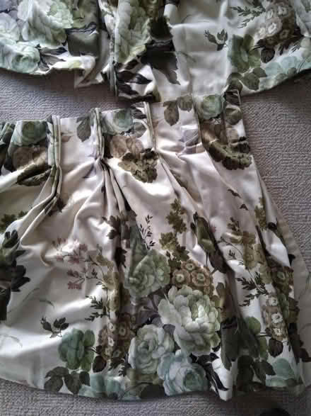 Photo of free Pair of short curtains 60cm long and length (Millhouses S7) #1