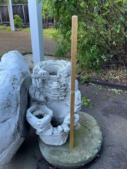 Photo of free 3-piece Bird Bath, Concrete (near the Cupertino Library) #3