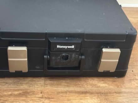 Photo of free Honeywell safe very heavy (East finchley n2 0ph) #2