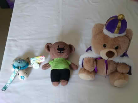 Photo of free 3 soft toys (Hereford HR4) #1