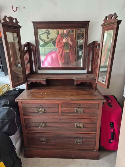 Photo of free Dressing Table (Bathgate EH54) #1