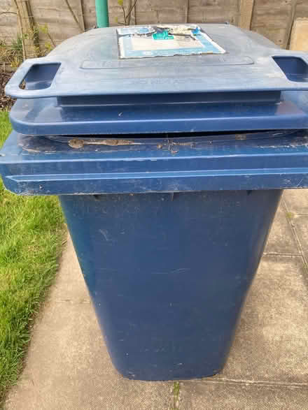 Photo of free Old bin used as a compost bin (Bebington CH63) #1