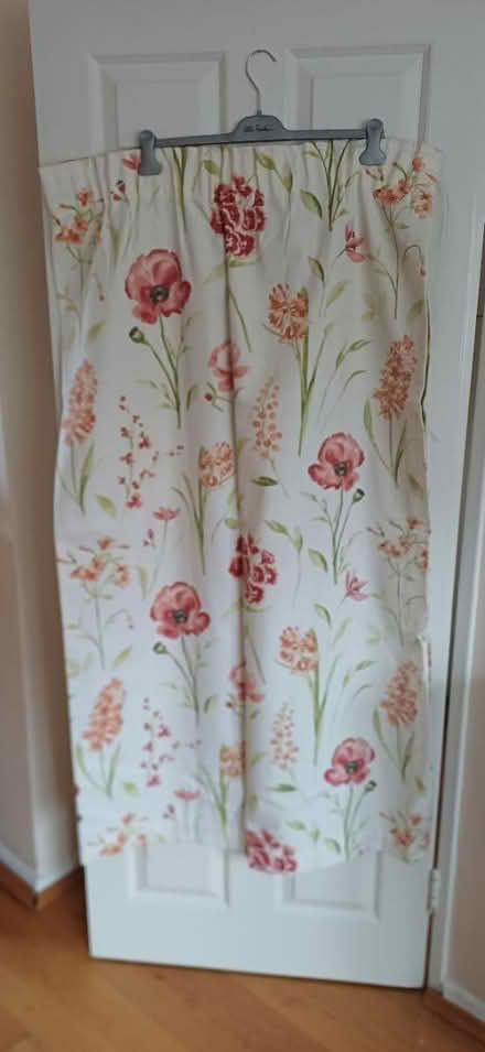Photo of free Pair of curtains (Frimley) #1