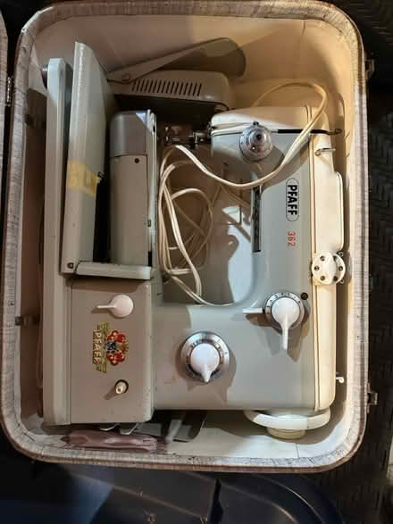 Photo of free Old Pfaff sewing machine (NW West Chicago) #2