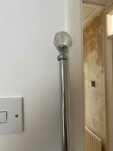 Photo of free Curtain pole (Cov CV3) #1