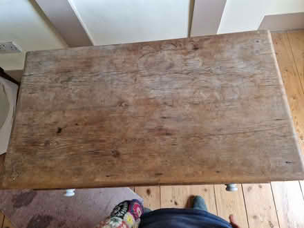 Photo of free Pine kitchen table (Stoke Newington N16) #3