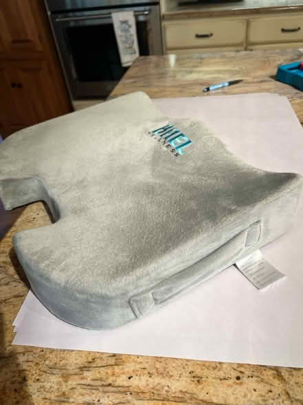 Photo of free Bael orthopedic cushion (Raritan twp) #1