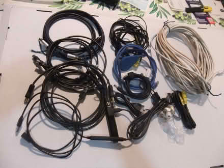 Photo of free Electronic and coaxial cables (Baldock SG7) #1