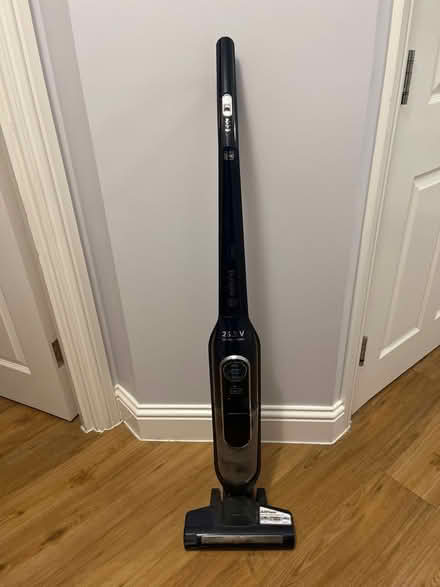 Photo of free Bosch battery powered vacuum (King’s Hedges CB4) #1
