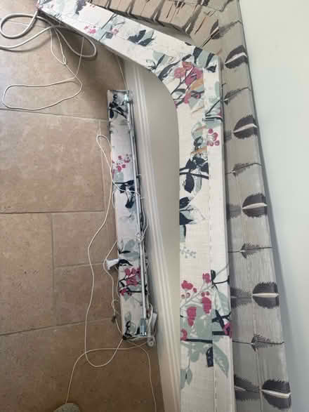 Photo of free Curtain rails for bay windows (Southfields SW18) #3