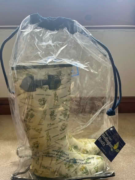 Photo of free Alan Titchmarsh wellingtons (Keighley BD20) #2