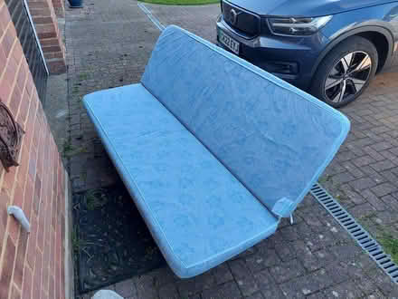 Photo of free Bedsettee (Wokingham RG40 Beanoak) #1