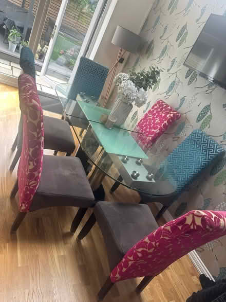 Photo of free 180cm extendable dining table and 6 chairs extends to 225cm (Penwortham PR1) #1
