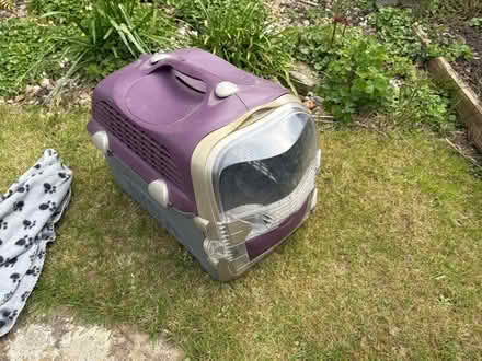 Photo of free Cat box (Seaford BN25) #1
