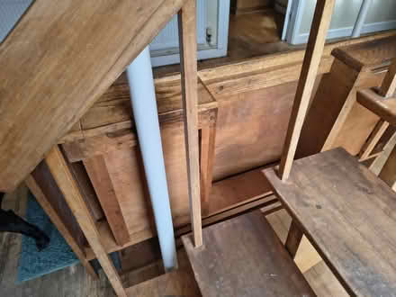 Photo of free Wooden desk (oak?) (Sy5 6by) #3