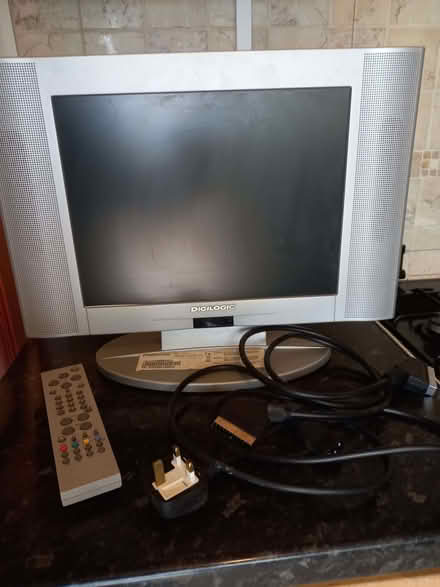 Photo of free Digilogic 15" TV (Little Herberts GL53) #1