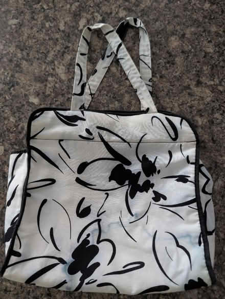 Photo of free Wash bag - Stonehouse collection (Stonehouse) #1